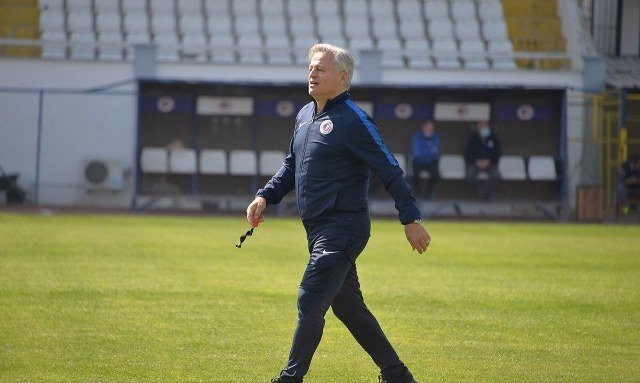 FETHİYESPORDA BAHRİ KAYA İLE YOLLAR AYRILDI