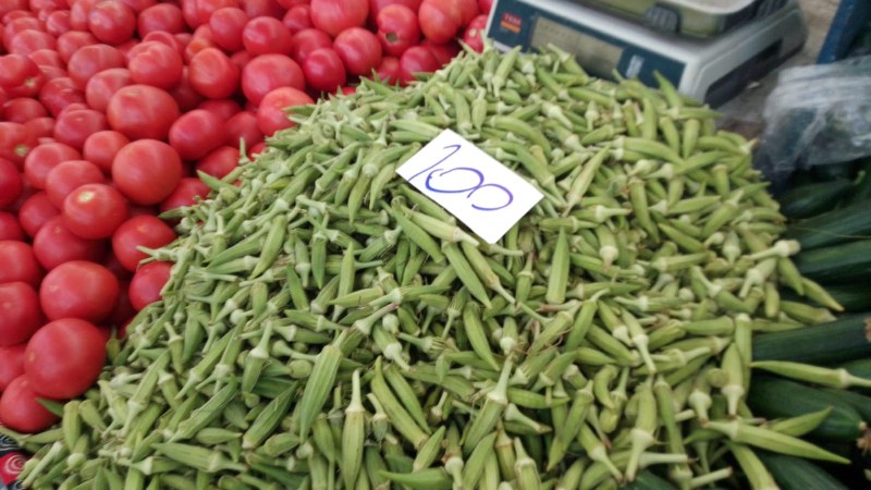 SEBZE VE MEYVE FİYATLARI CEP YAKIYOR